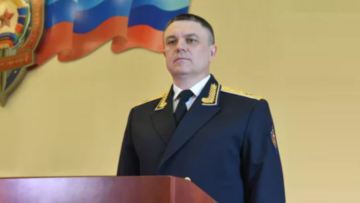 Глава ЛНР призвал всех способных держать оружие мужчин встать на защиту своей земли