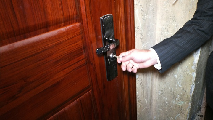 Прокуратура добилась от властей Нижнего Новгорода переселения многодетной семьи из аварийного жилья