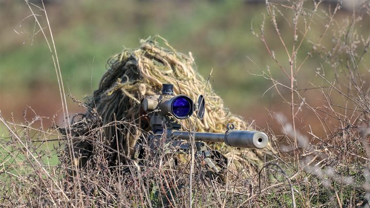 Снайпера ВСУ, ранившего русского пограничника в Белгородской области, накрыли артиллерией