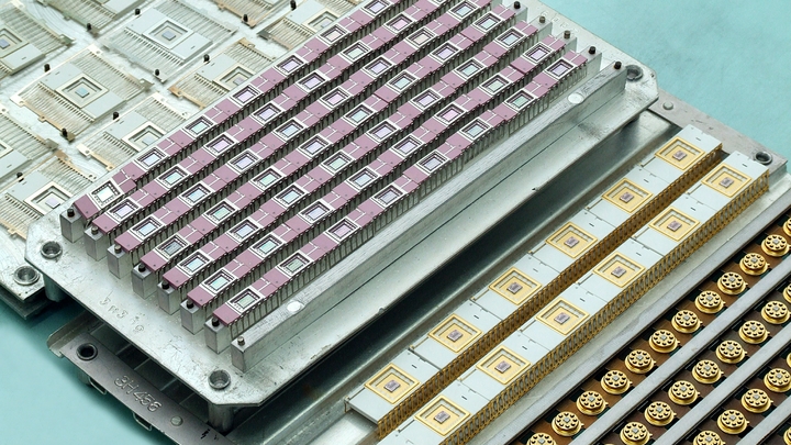 Нас ждут сложные вызовы: Чипизация казалась фантастикой, а теперь оказалась на пороге