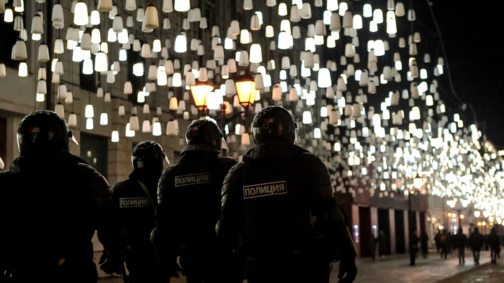 Москвич устроил стрельбу в подъезде ради проверки