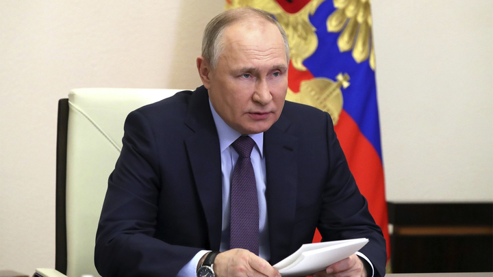 Путин поговорил с 8-летней девочкой из Запорожской области. Она рассказала о заветной мечте