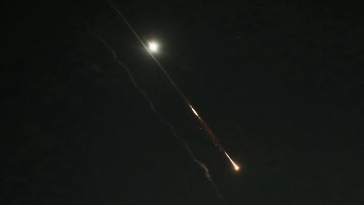 В Астраханской области силы ПВО отбили атаку украинских беспилотников. Есть пострадавший