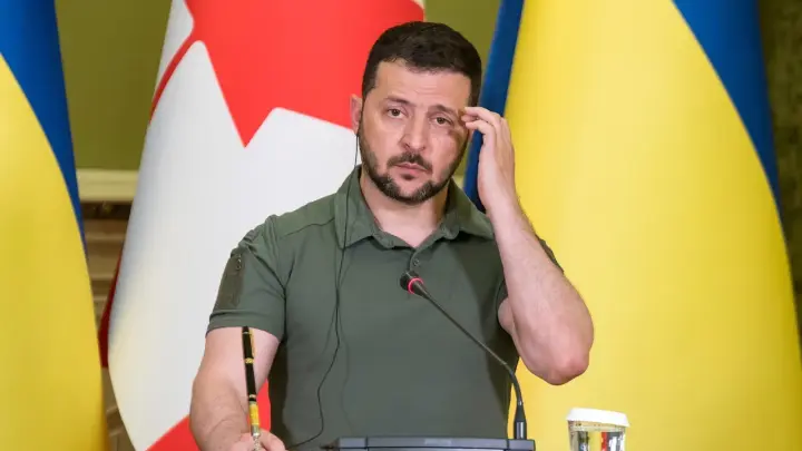 Зеленский теряет поддержку США, будущее Украины под вопросом: мрачные перспективы для Киева от эксперта