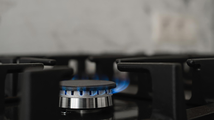 Житель Новосибирской области устроил жене газовую камеру в спальне