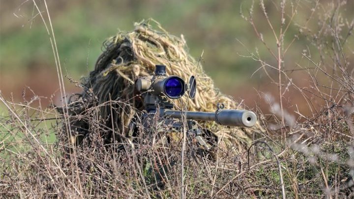 Биография Бена Гранта: что известно о наемнике, мать которого сидит в парламенте