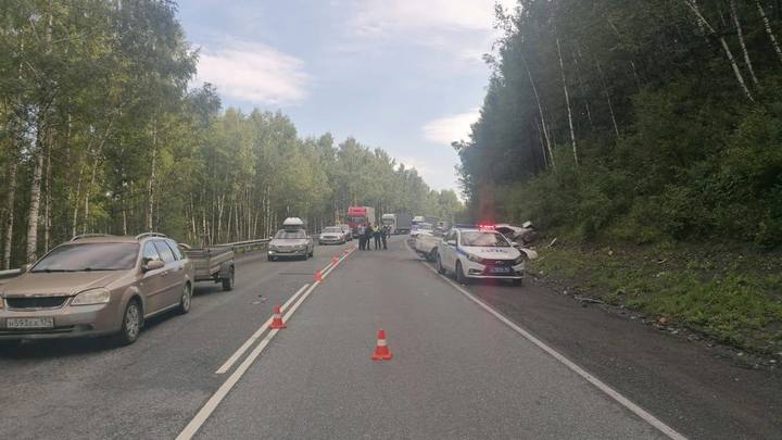 Жуткая авария на трассе М-5 Москва — Челябинск унесла жизни двоих человек