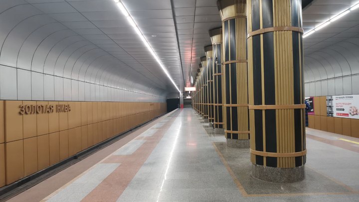 В метро Новосибирска произошёл сбой в работе турникетов с транспортными картами