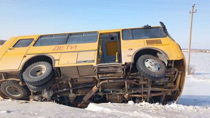 Бастрыкин заинтересовался ДТП со школьным автобусом в Самарской области