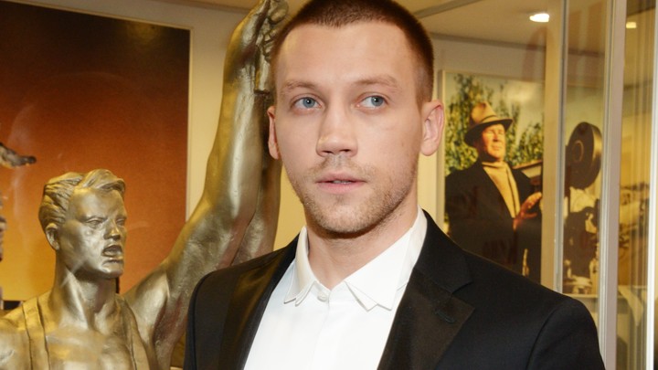 Если что, я против Путина: Вскормленный Россией актёр назвал её больной страной