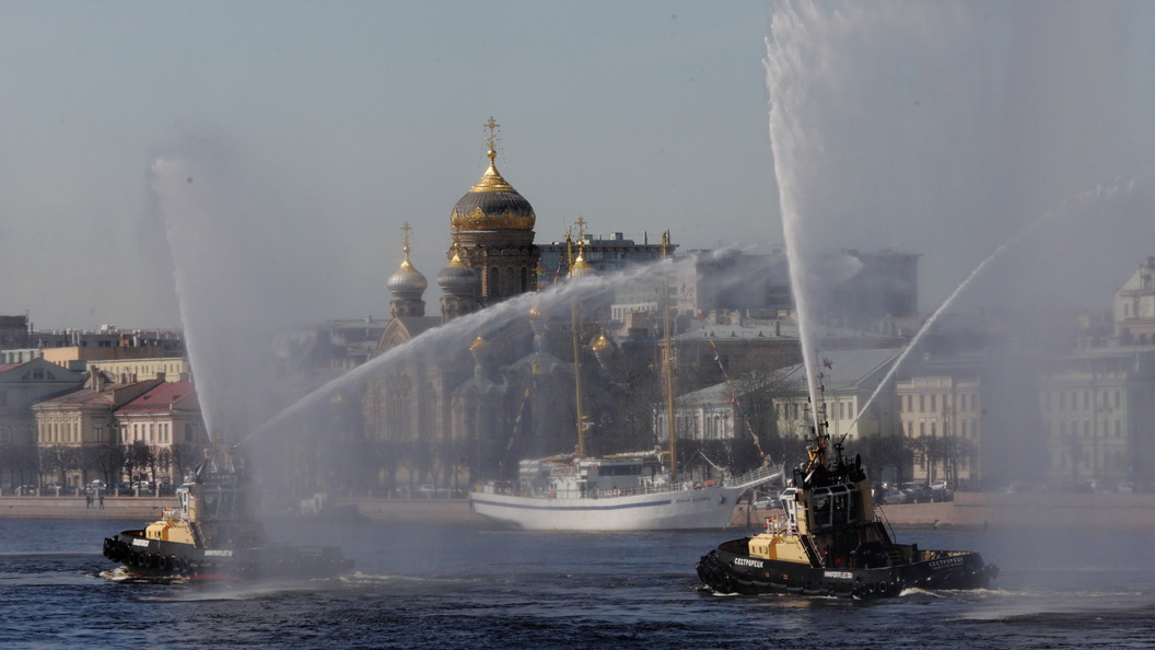 Нева лето Санкт Петербург 2019