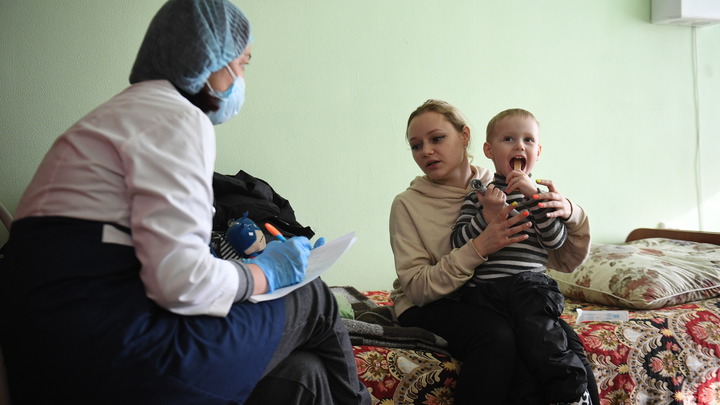 В Купянске Харьковской области местных жителей эвакуируют из-за обстрелов ВСУ