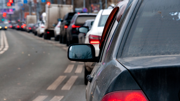 Пермяки встали в 9-балльных пробках утром 10 декабря