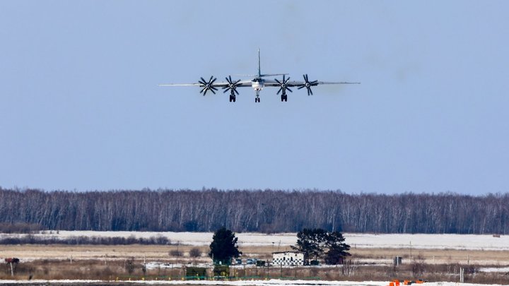Японцы забили тревогу: Русские ракетоносцы пронеслись над Тихим океаном