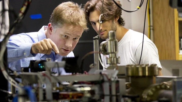 Курчатовский синхротрон тестируют для уничтожения раковых клеток