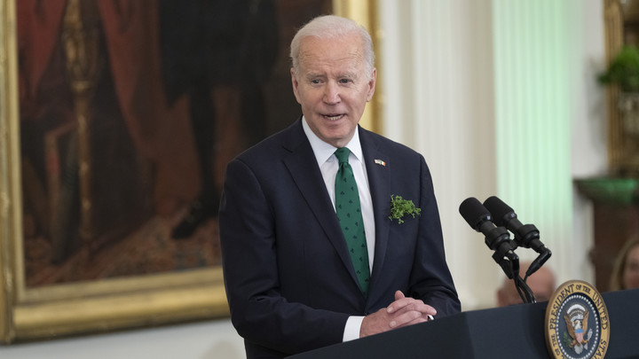 Байден продолжает злить русских: Оскорбления в адрес Путина перешли черту