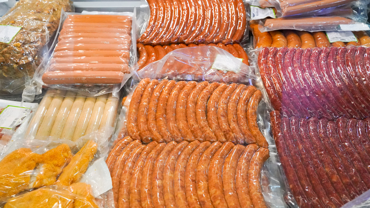 В петербургских магазинах нашли мясные продукты, заражённые африканской чумой свиней