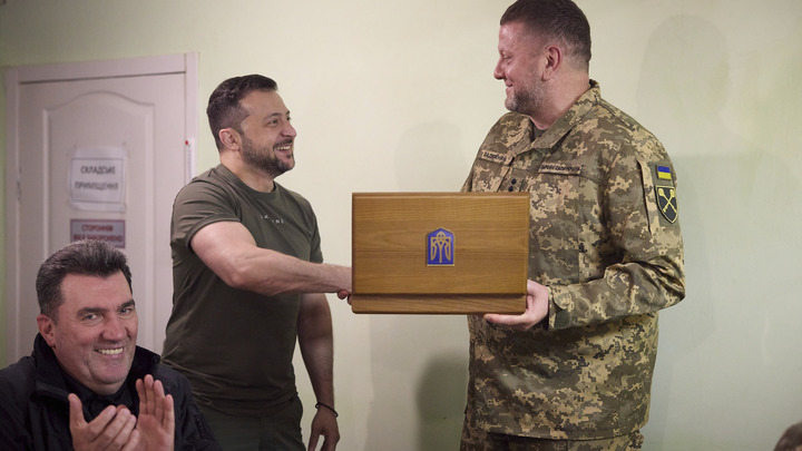 Битва пострашнее Авдеевского котла: Залужный пошёл в обещанный контрнаступ