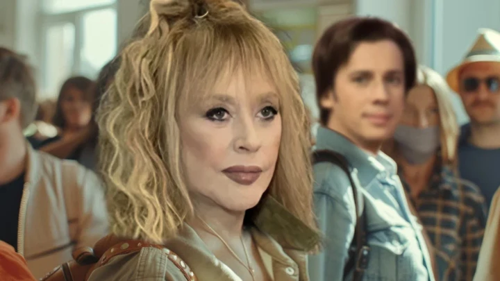 Лиза неожиданно для всех опубликовала видеообзор: Дети Пугачевой соскучились по Родине?