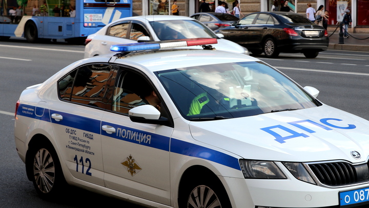 Полиция выясняет, как произошло страшное лобовое ДТП с фурой в Ленобласти