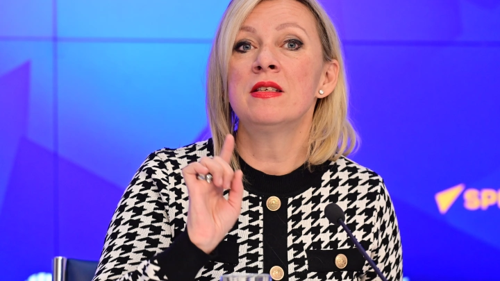 Мария Захарова: навязанный женщинам эгоизм сужает их возможности Мария Захарова: навязанный женщинам эгоизм сужает их возможности