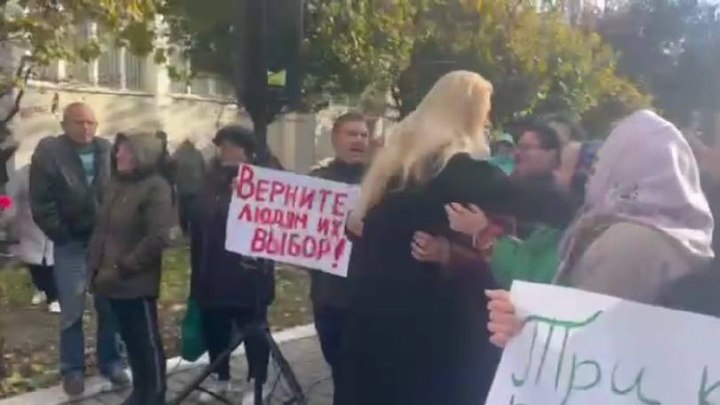 Оппозиция Молдавии протестовала против дисквалификации кандидата на пост мэра Бельц