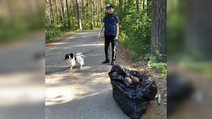 Челябинцев за призы зовут собирать мусор во дворах и на улицах