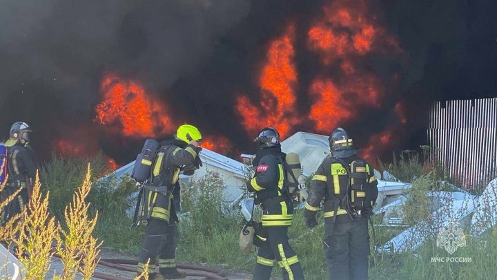 Названа предварительная причина пожара на заводе акриловых ванн под Ковровом