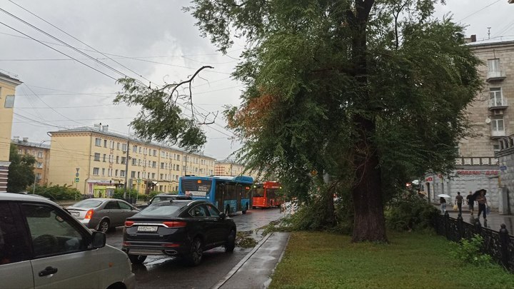 Треть месячной нормы осадков выпала за день в Новокузнецке