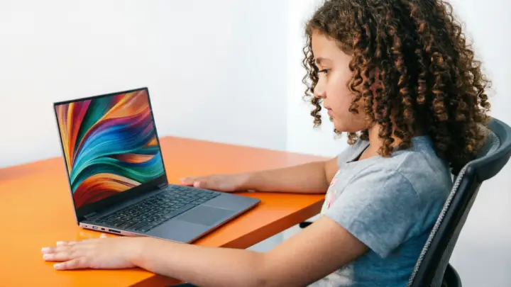 Acer бросил вызов Apple: Новый ноутбук Acer Swift Blade 14 весит 799 граммов