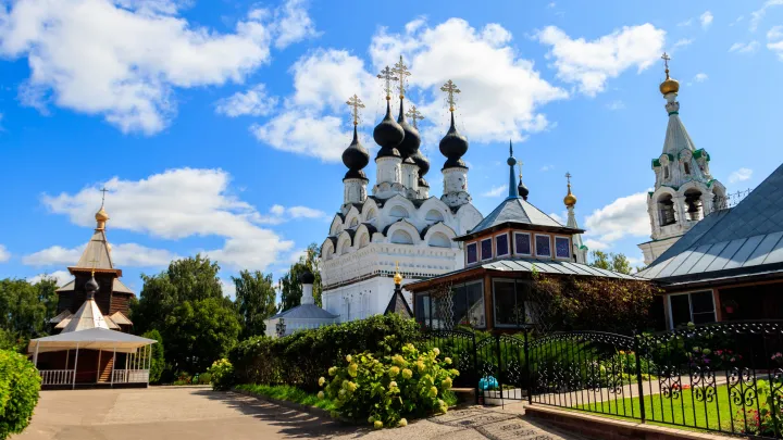 Календарь церковных праздников с 10 по 16 августа 2026: памятные даты и традиции