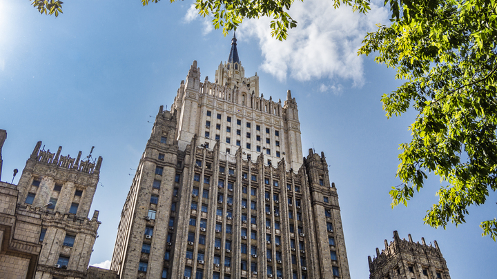 В России подобрали 2 печатных слова, чтобы описать возможное вступление Армении в НАТО