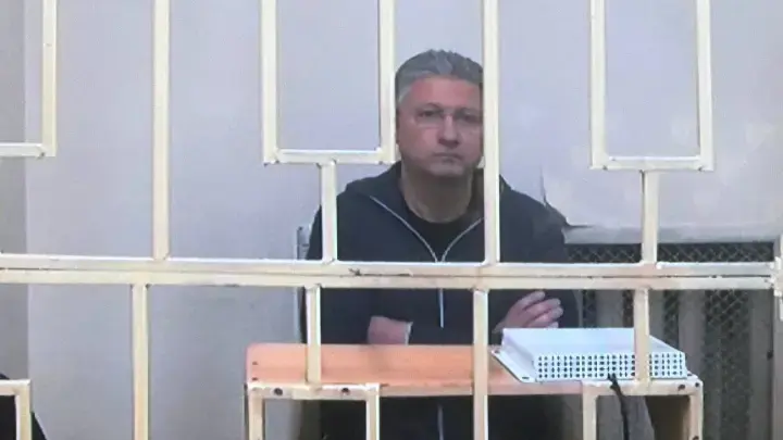 Адвокат Захидов оценил шансы Тимура Иванова попасть в зону СВО через суд