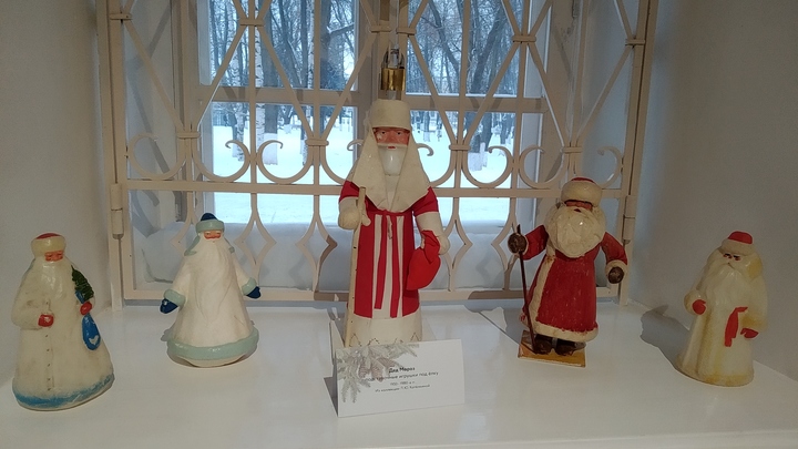 Магия советских елочных игрушек: чем они нас так завораживают