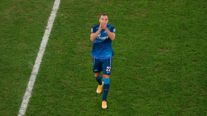 Исход футбольного матча Россия - Словения решил дубль: Гости смогли ответить лишь единожды