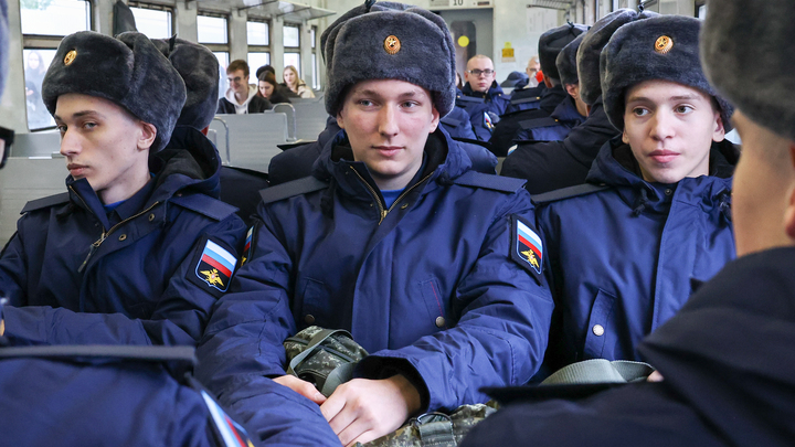 В Прикамье осенью в армию призовут 2900 человек