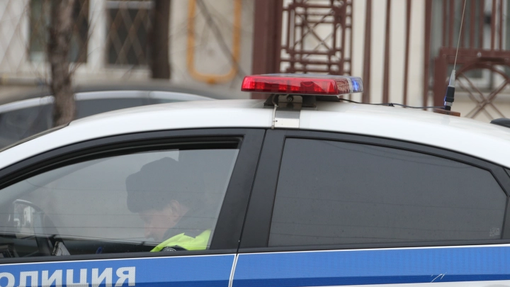 В Каменске-Уральском автобус сбил двух пешеходов, один человек погиб