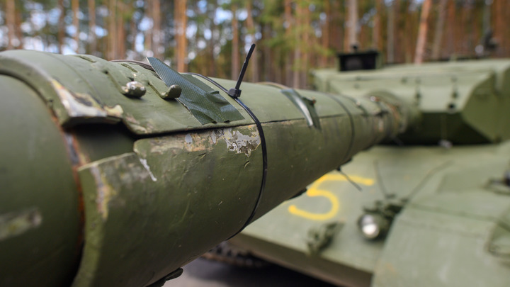 Бесполезный металлолом: немецкий военный аналитик охарактеризовал поставки военной техники Украине