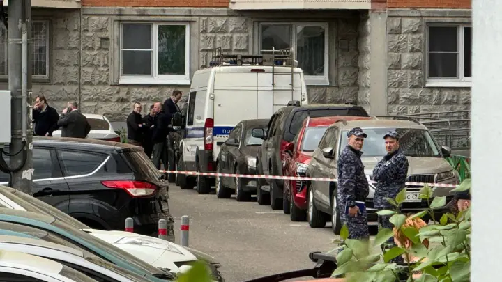 В Москве заминирован автомобиль. Территория оцеплена: Что известно к этой минуте