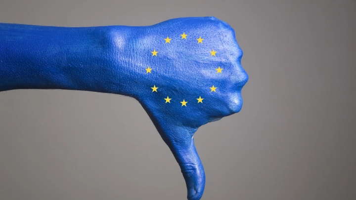 ЕК жёстко пригрозила Зеленскому: Киев лишится 50 млрд евро, если не выполнит одно условие