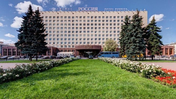 460-метровая кукурузина среди сталинского ампира: жители Петербурга против строительства небоскреба