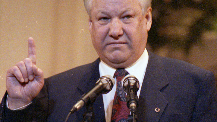 Бушу-старшему докладывали о похмельях Ельцина. В США называли это рутинной проблемой