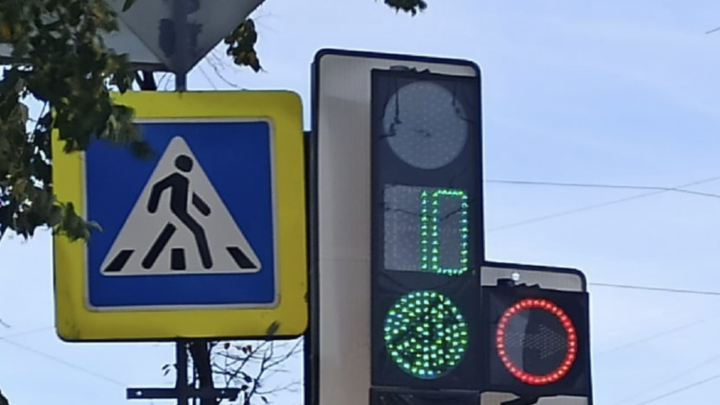 В Кургане коммунальщики открыли проезд через перекресток улиц Ленина и Горького