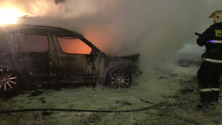 Ночью во Владимирской области сгорела еще одна машина