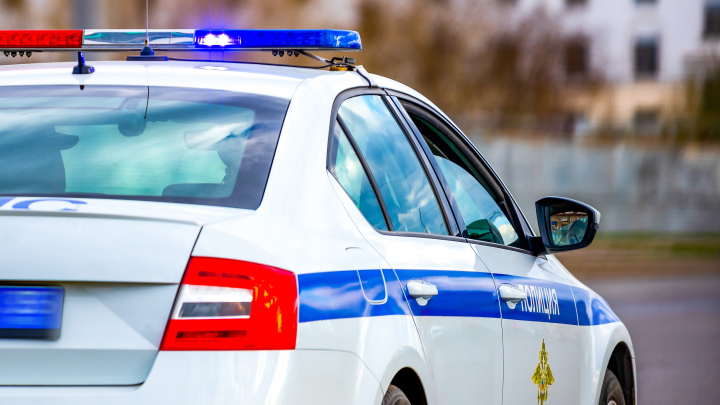 В Екатеринбурге силовики в масках нагрянули в аграрный университет