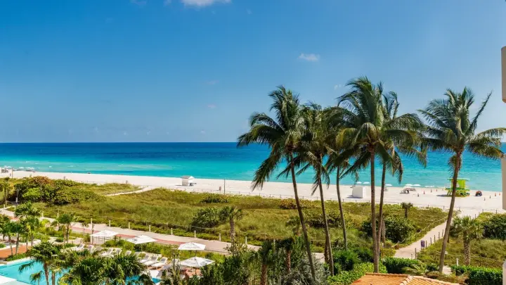 Пляжный отдых от 50 тысяч: названо самое бюджетное направление марта