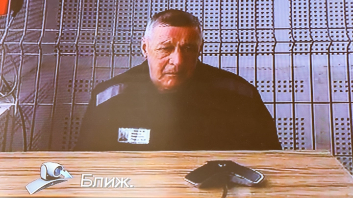 Ефремов закрутил роман с актрисой Белоусовой. Любовь продолжилась в тюрьме