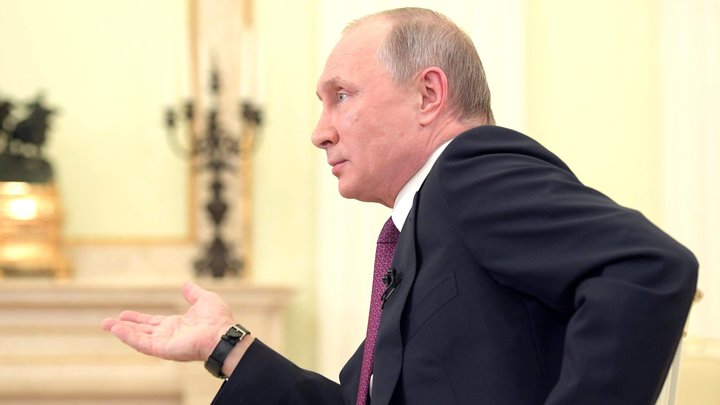 Путин хвастается, но нам всё равно страшно: Интервью русского президента - "бомба" для Запада