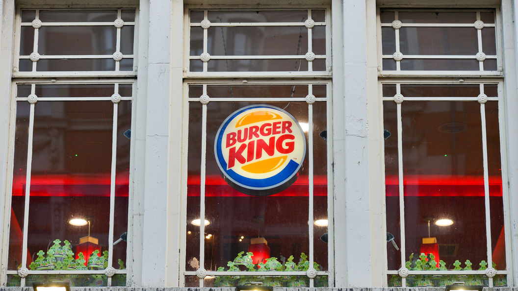 Burger King хочет заполучить русскую фигуристку Юлию Липницкую Burger King хочет заполучить русскую фигуристку Юлию Липницкую
