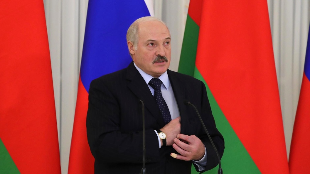 Лукашенко обещал бороться за русский язык Лукашенко обещал бороться за русский язык